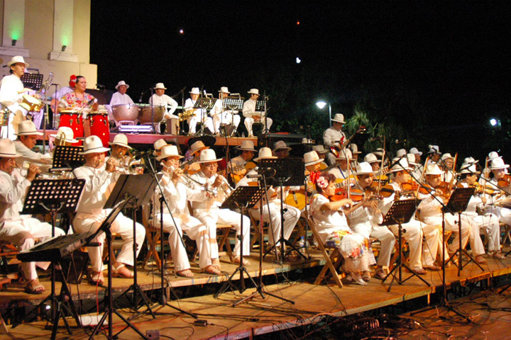 Cumple 80 años la Orquesta Típica Yukalpetén