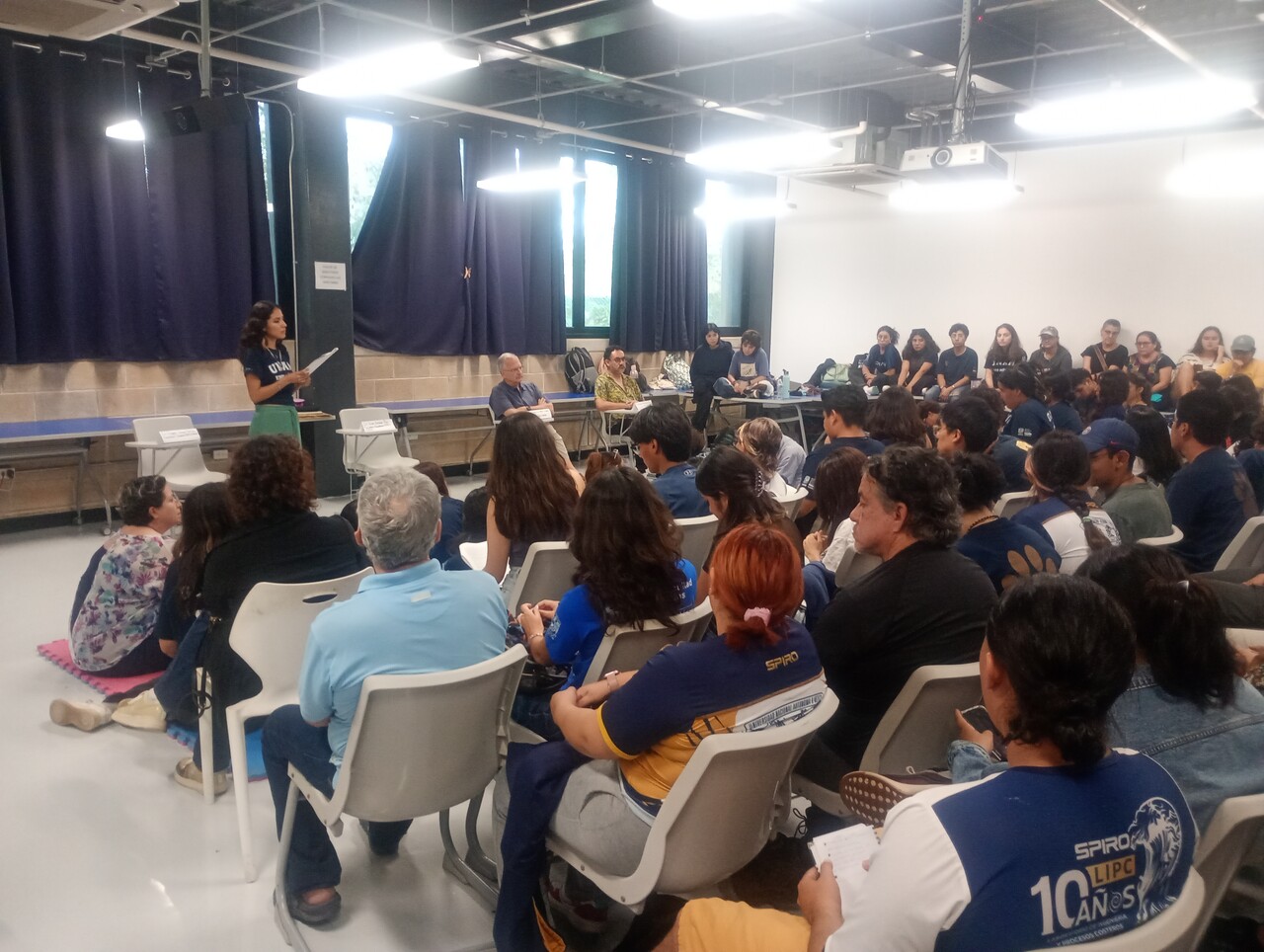 Continúa el paro en la ENES Mérida mientras avanza el diálogo entre estudiantes y autoridades