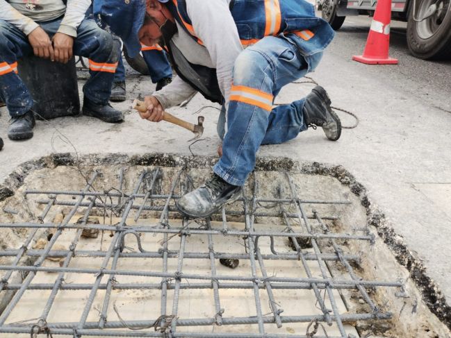 Culminan obras de mantenimiento en el puente de Caucel, en Periférico