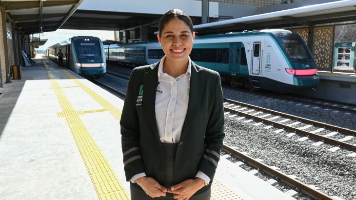 8M: Diana Lizárraga, la contadora que se convirtió en la primera mujer maquinista del Tren Maya