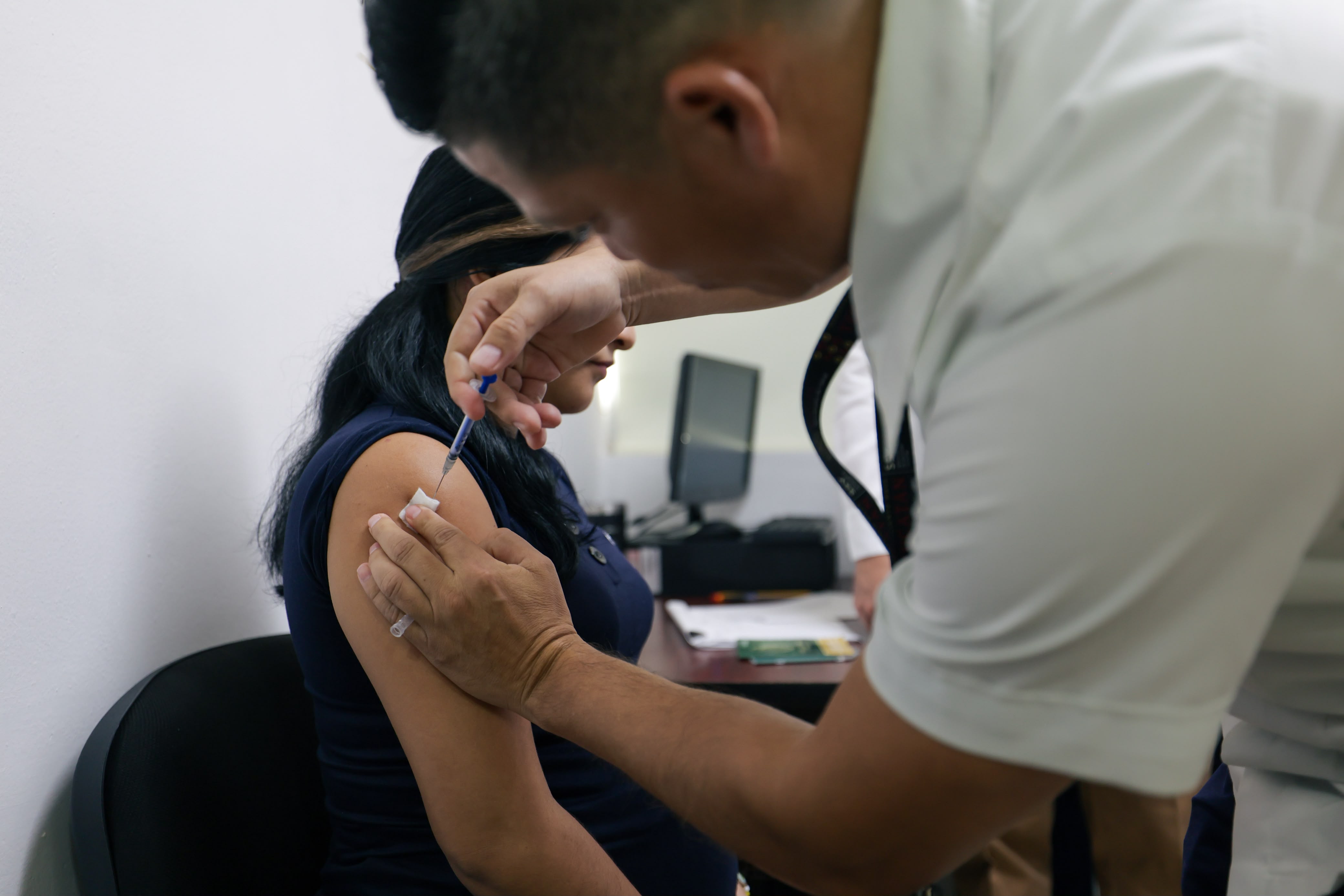 Arranca campaña de vacunación contra influenza y Covid-19 en Yucatán