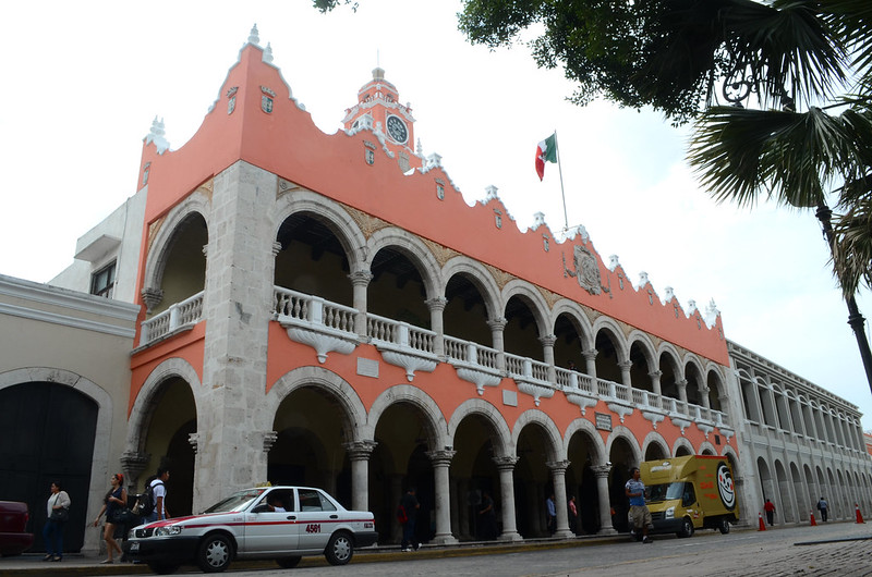 Clonan línea telefónica del Ayuntamiento de Mérida para hacer propaganda política