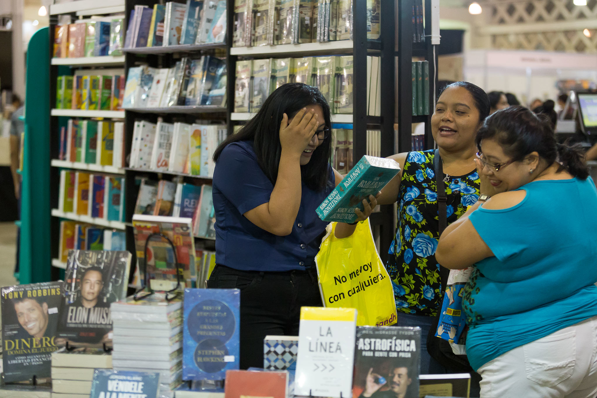 Aumenta concurrencia en la Filey; pero bajan ventas de libros
