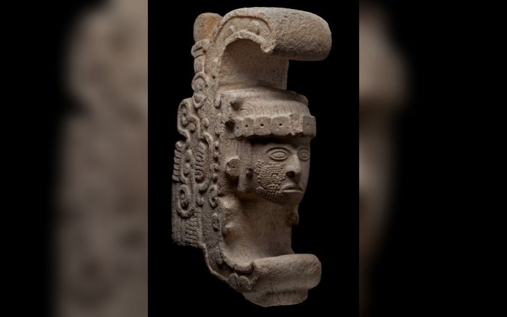 Conoce a La Reina de Uxmal y su cara escarificada