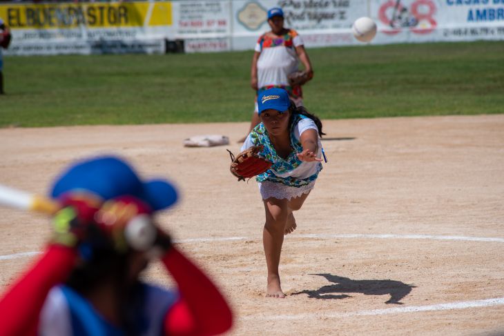 Mujeres fuertes, mujeres guerreras: Amazonas de Yaxunáh