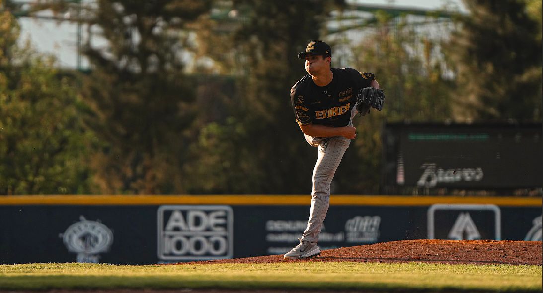 Los Bravos vencen 4-1 a los Leones de Yucatán y les completan la barrida