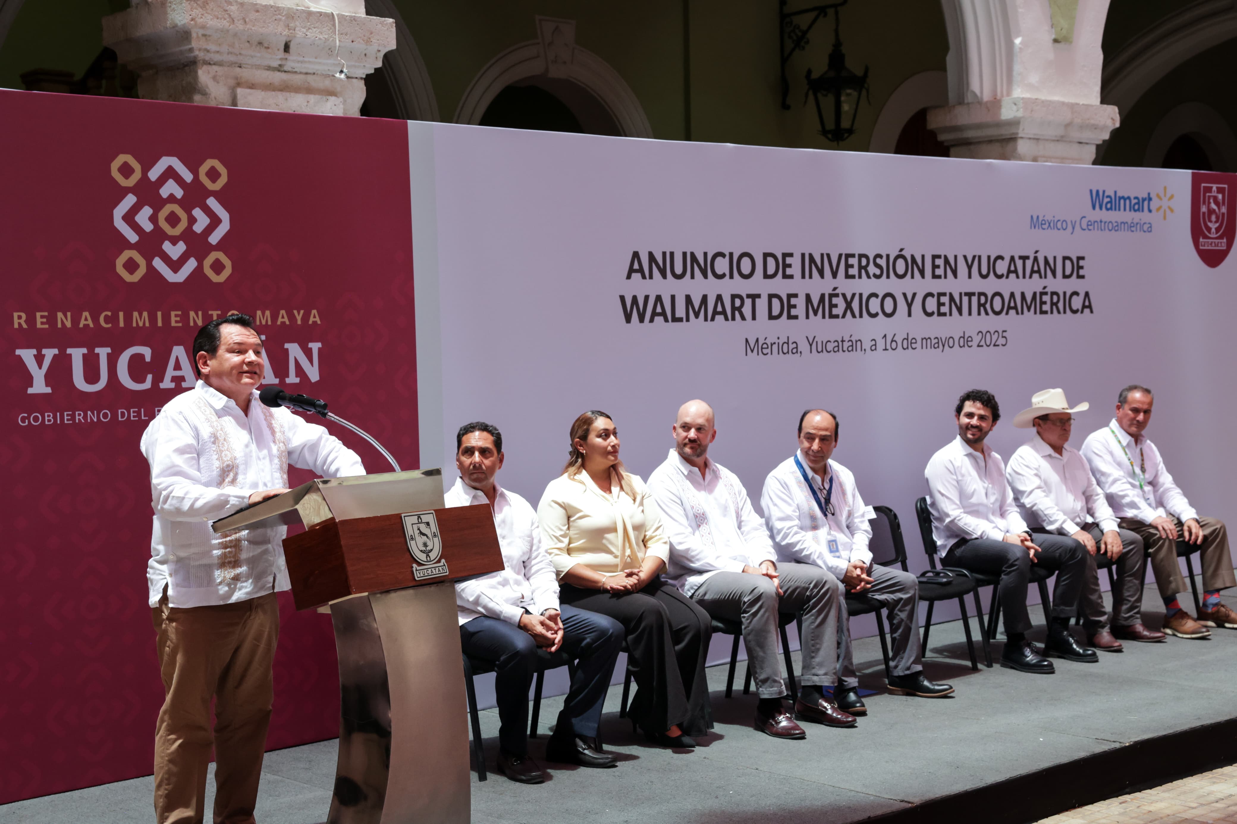 Walmart anuncia inversión de casi 2 mil mdp para 27 nuevas tiendas en Yucatán