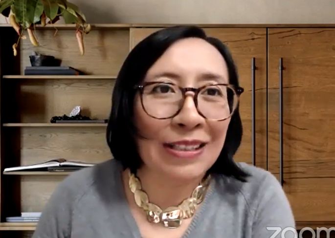 Marisol Cen 'ilumina' comunidades mayahablantes en temas económicos