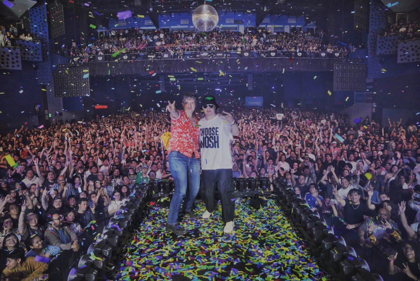 Plastilina Mosh enciende el Pepsi Center con 30 años de irreverencia y sonido sin etiquetas