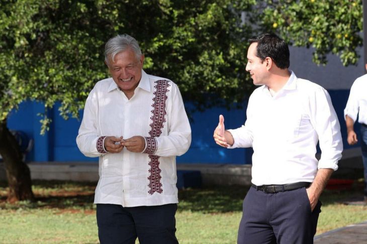 Vila y AMLO supervisan obras del Tren Maya y del parque de La Plancha