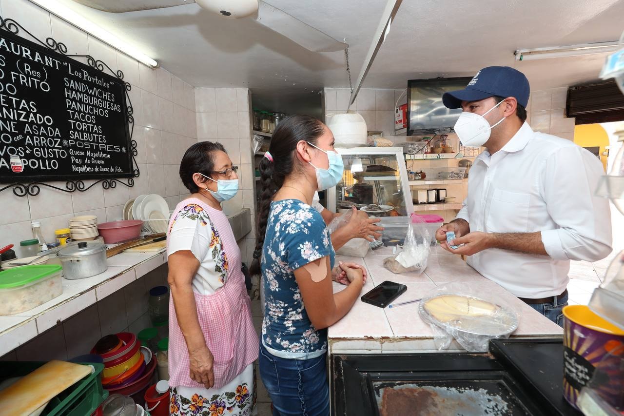 La Jornada Maya | Yucatán | La Jornada Maya | Vila Dosal realiza visita al  mercado municipal de Izamal