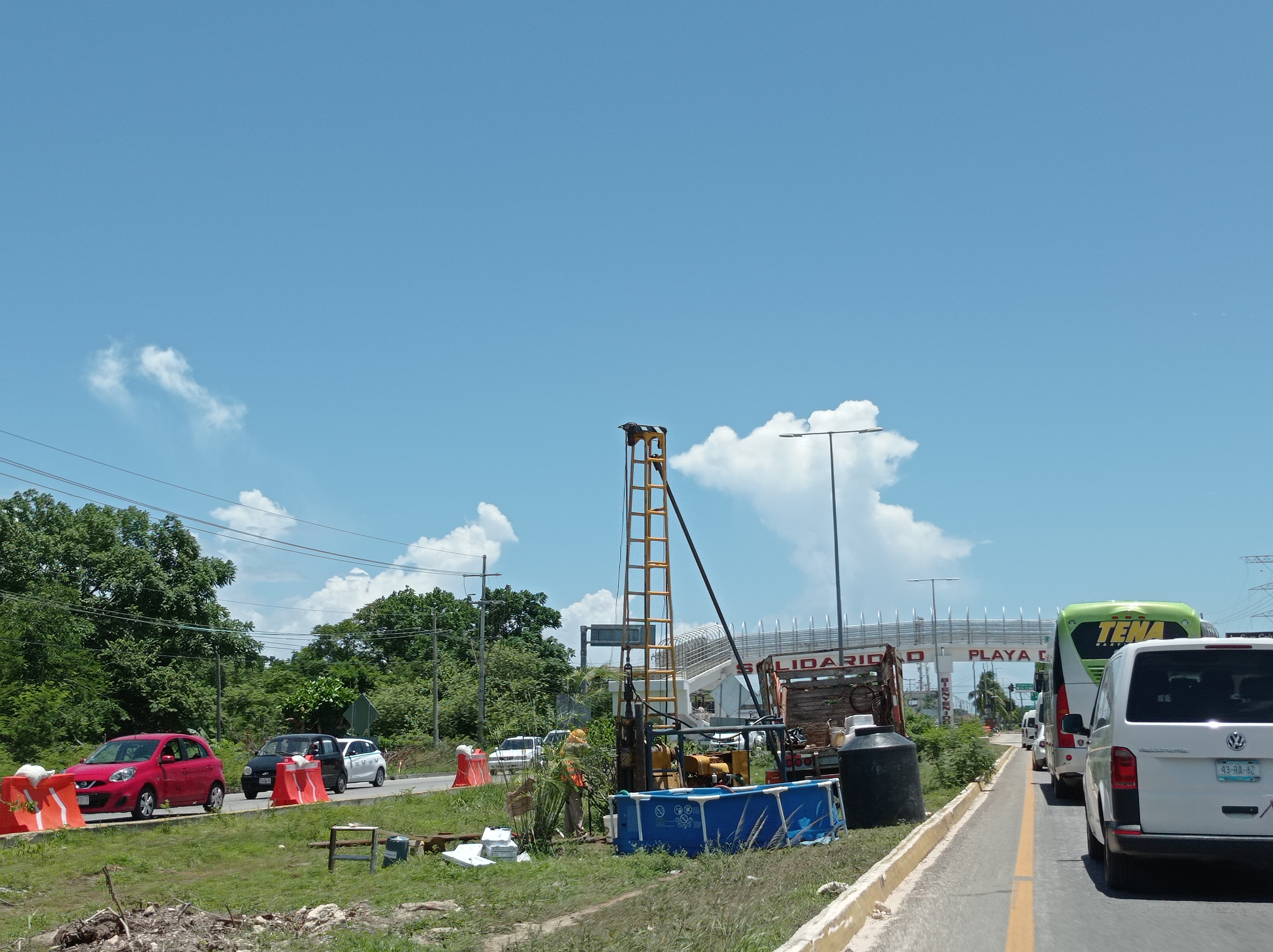 Provocan embotellamientos trabajos en el Tramo 5 Sur del Tren Maya