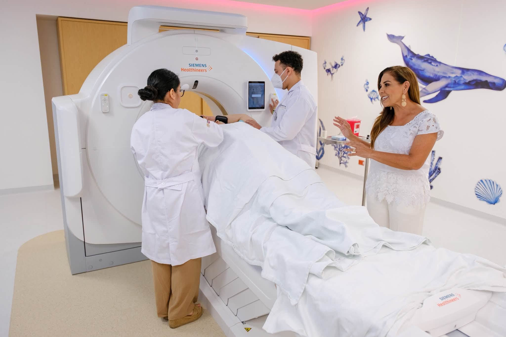 Presentan nuevo tomógrafo simulador en el hospital oncológico de Chetumal