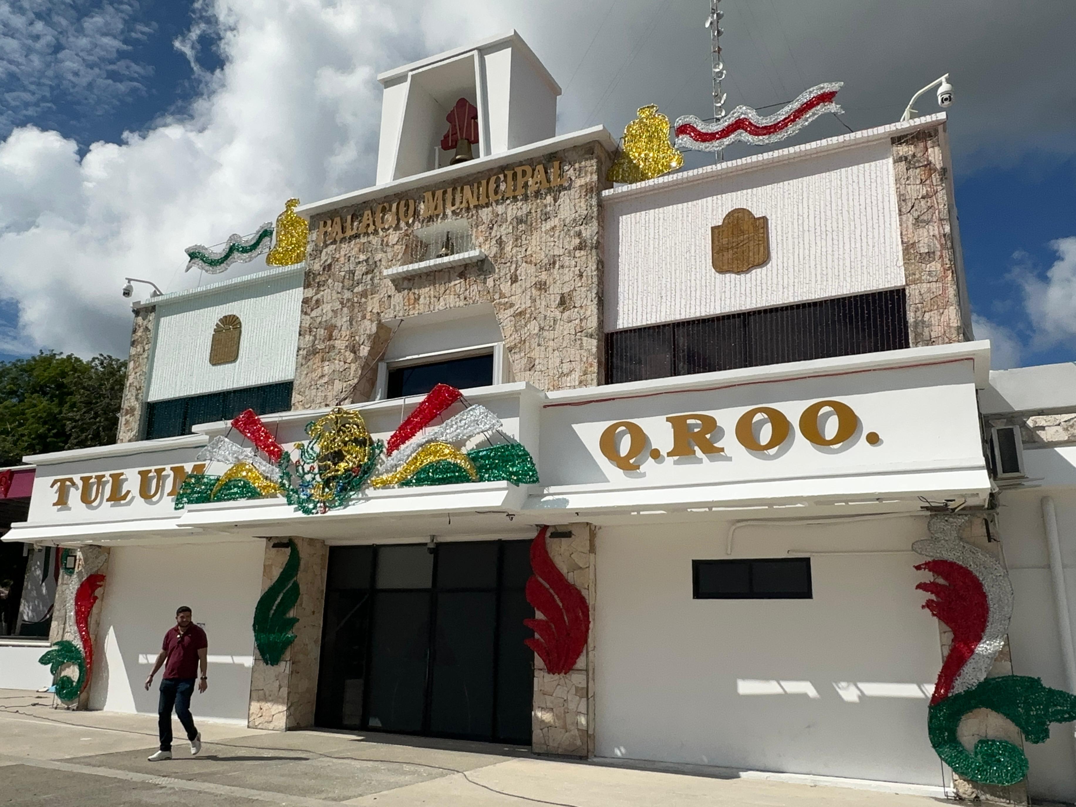 Investigarán reducciones salariales a burócratas de Tulum