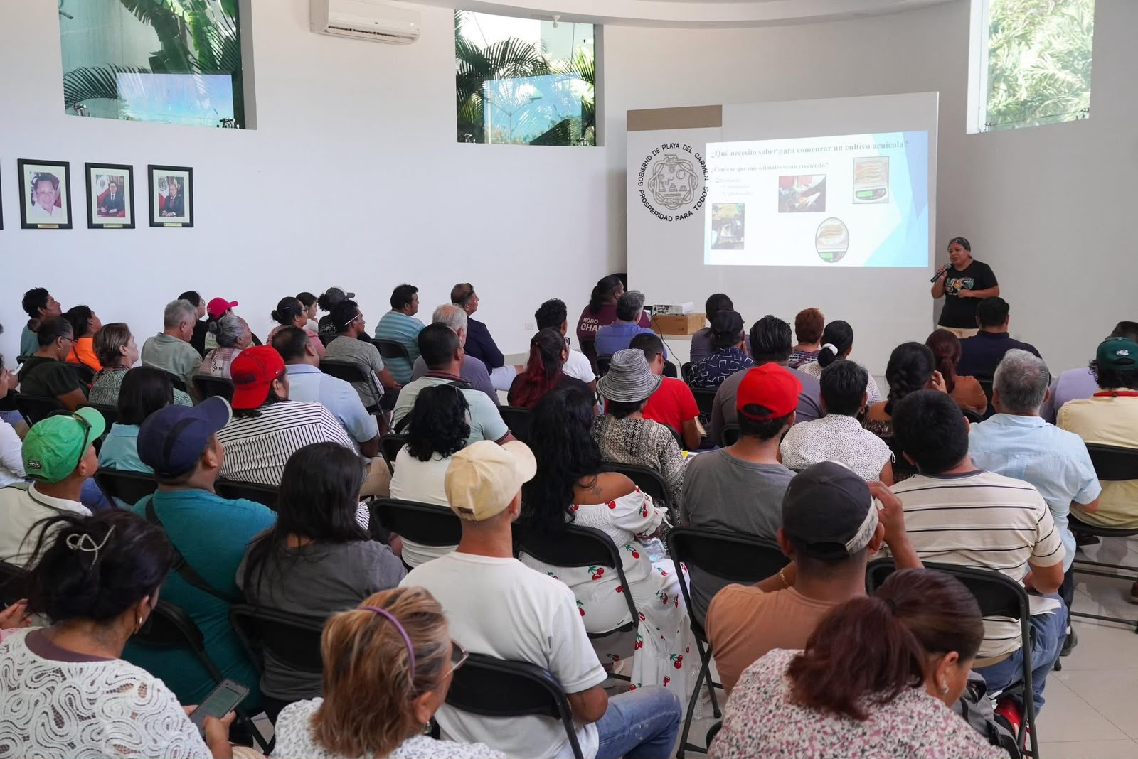 Imparten curso gratuito de acuacultura a productores de Playa del Carmen