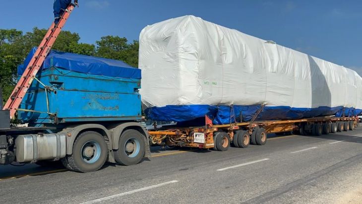 Vagones del Tren Maya llegan a Cancún; los resguarda la GN en estación Aeropuerto