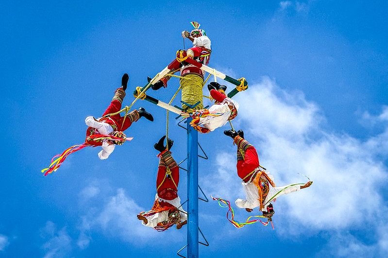 Voladores de Papantla regresarán a la zona arqueológica de Tulum este 2026, anuncia Secretaría de Cultura