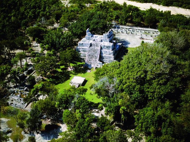 En la Ruta del Tren Maya: El Meco y su monumental mirador a Cancún