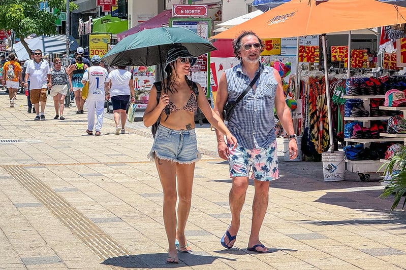 Llaman a la población de QRoo a reforzar medidas para evitar golpes de calor