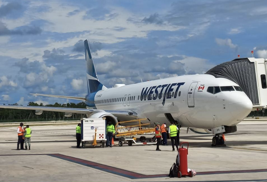 Nueva ruta aérea conecta Montreal con Cozumel mediante vuelo directo
