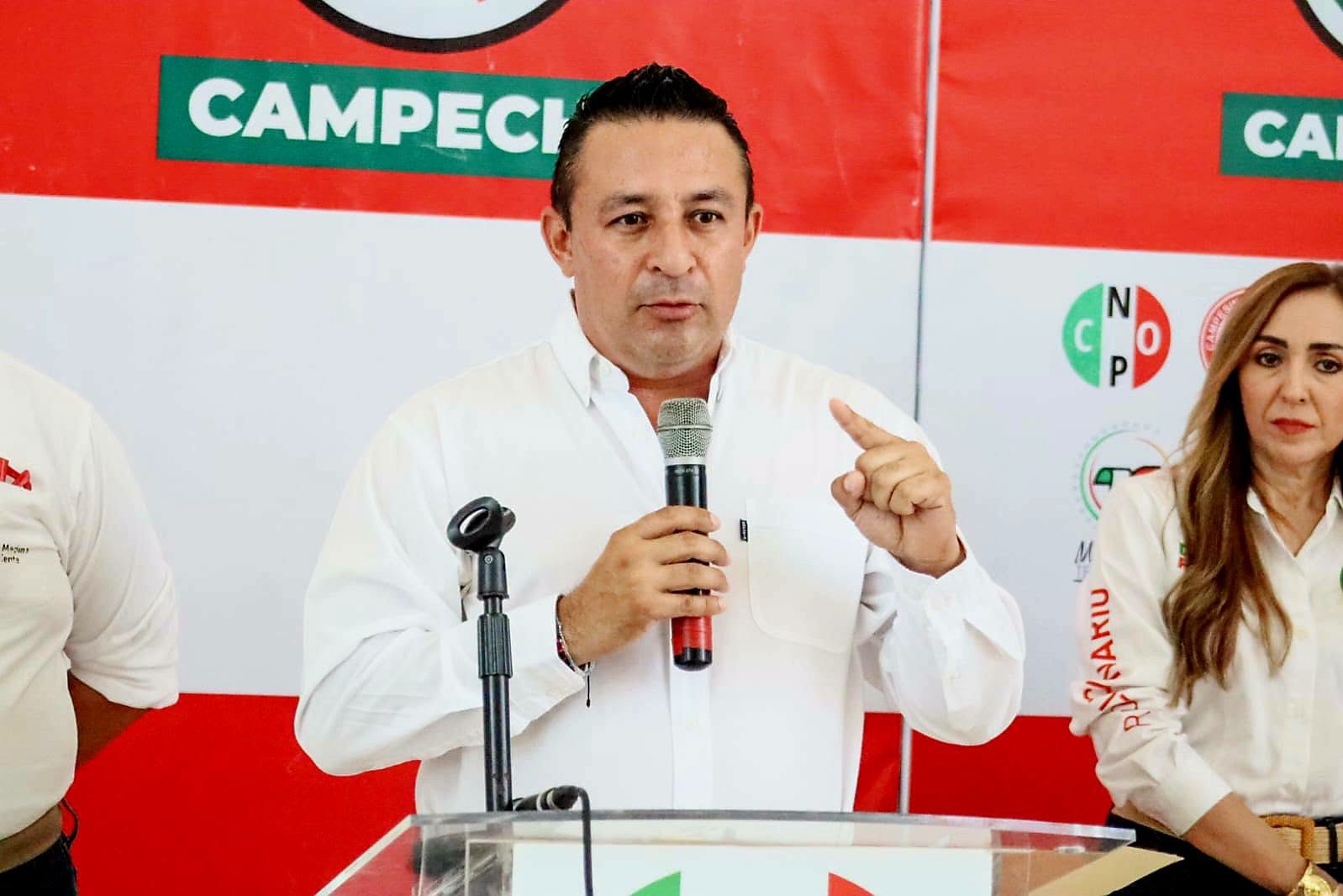 Diputados del PRI critican coincidencia entre viajes de la gobernadora de Campeche y su cumpleaños