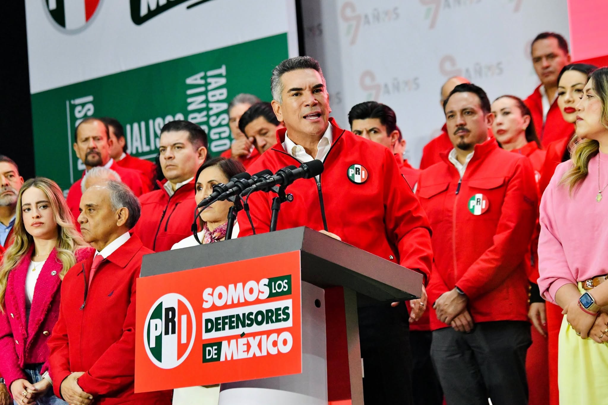 Vinculan a contador del hermano de 'Alito' Moreno por peculado de 36 mdp en Campeche