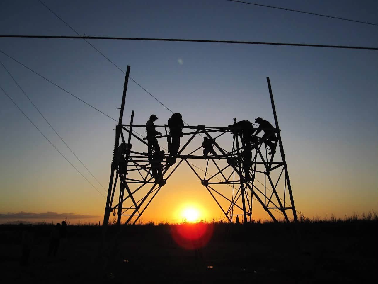 Con CFE buscamos que la suficiencia energética se traduzca en el servicio: Mara Lezama sobre apagones en QRoo