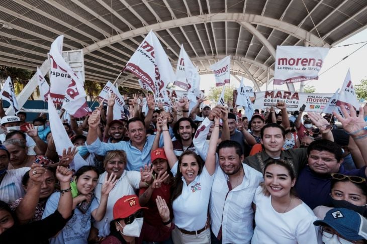 La Jornada Maya | Quintana Roo | La Jornada Maya | Escucha Mara Lezama a  comerciantes y vecinos de 'Playa'