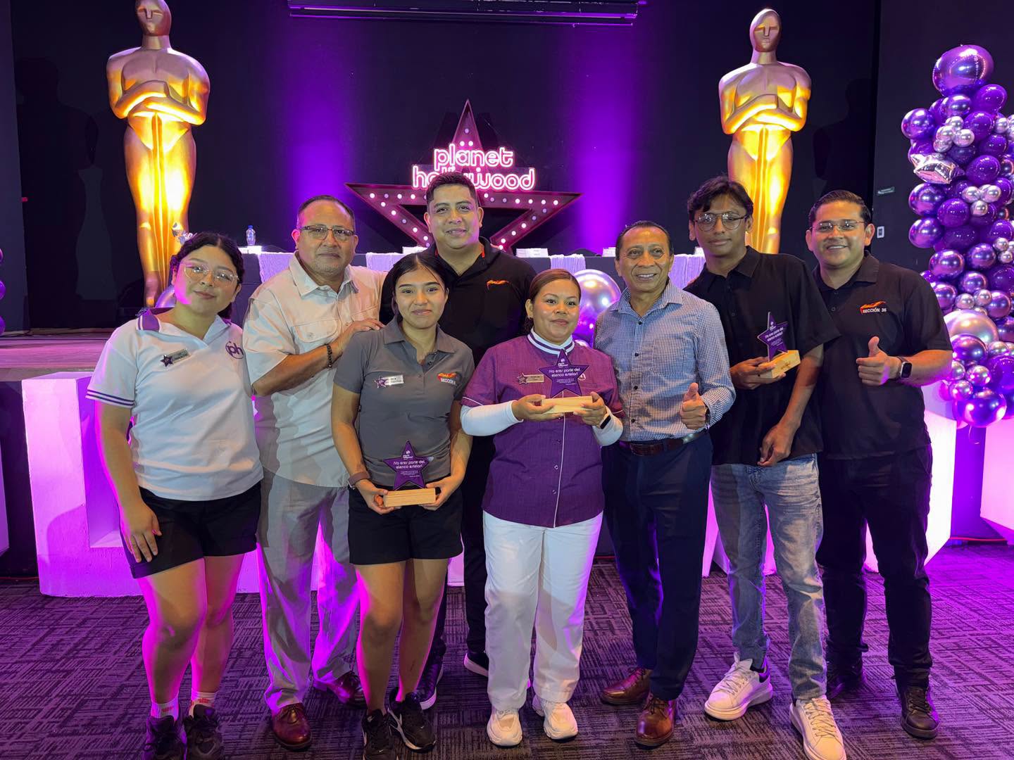 CROC entrega 100 plazas permanentes a trabajadores de Planet Hollywood Cancún
