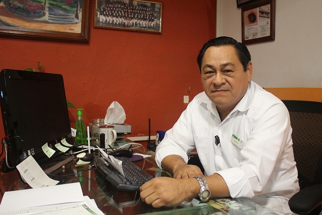 Holiday Inn y su primer ama de llaves varón