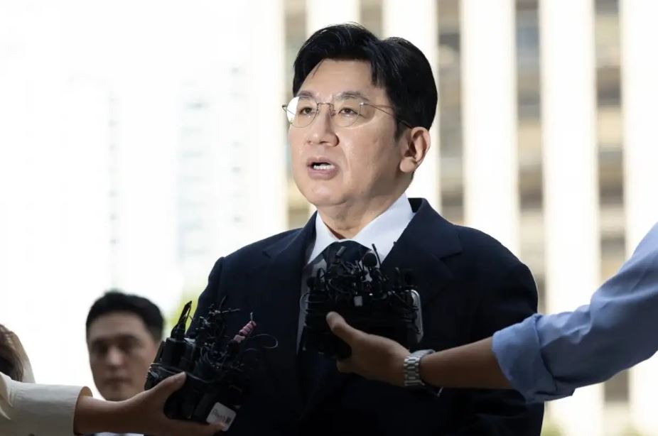 Fundador de la agencia detrás de BTS, Bang Si-Hyuk, es señalado por fraude en Corea del Sur