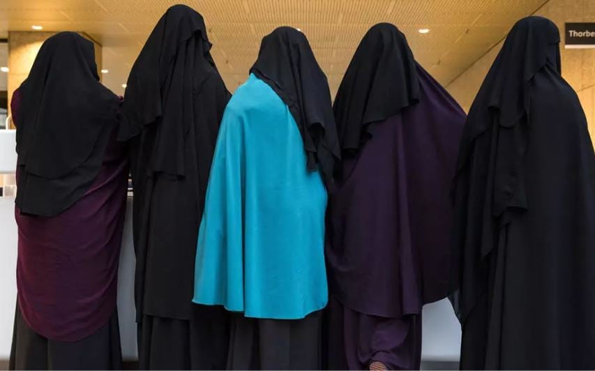 Dinamarca quiere prohibir el uso del burka y el niqab en escuelas y universidades