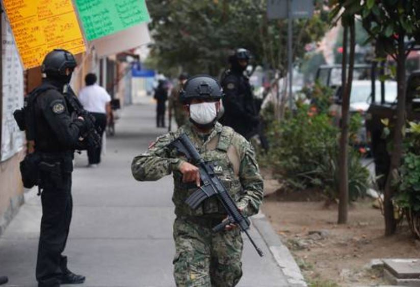 Detienen a 12 presuntos integrantes del 'CJNG' en San Cristóbal de las Casas