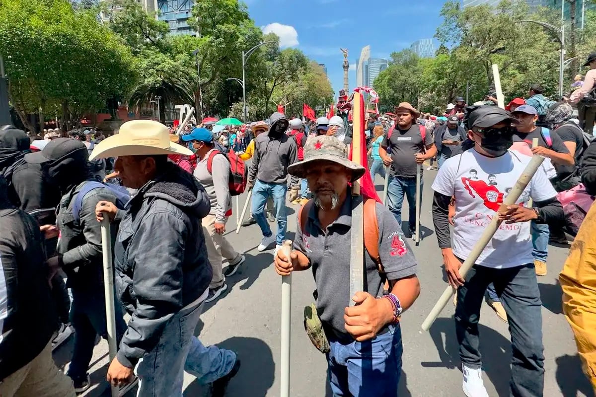 Huelgas, lluvias y clases interrumpidas