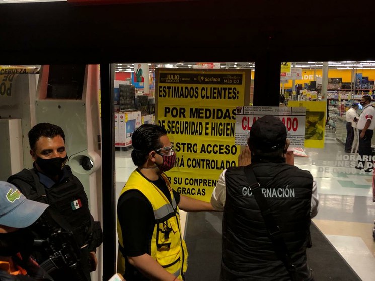 La Jornada Maya | Nacional | La Jornada | Suspenden tienda Soriana en  Chilpancingo tras empujones de multitud