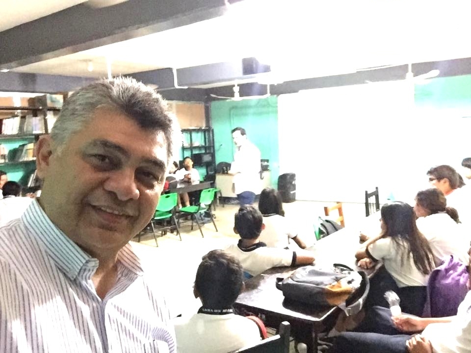 Suspenden a director del Coespo por mensaje sobre embarazo adolescente