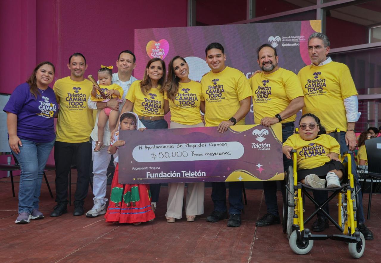 DIF Playa del Carmen dona 50 mil pesos al Teletón