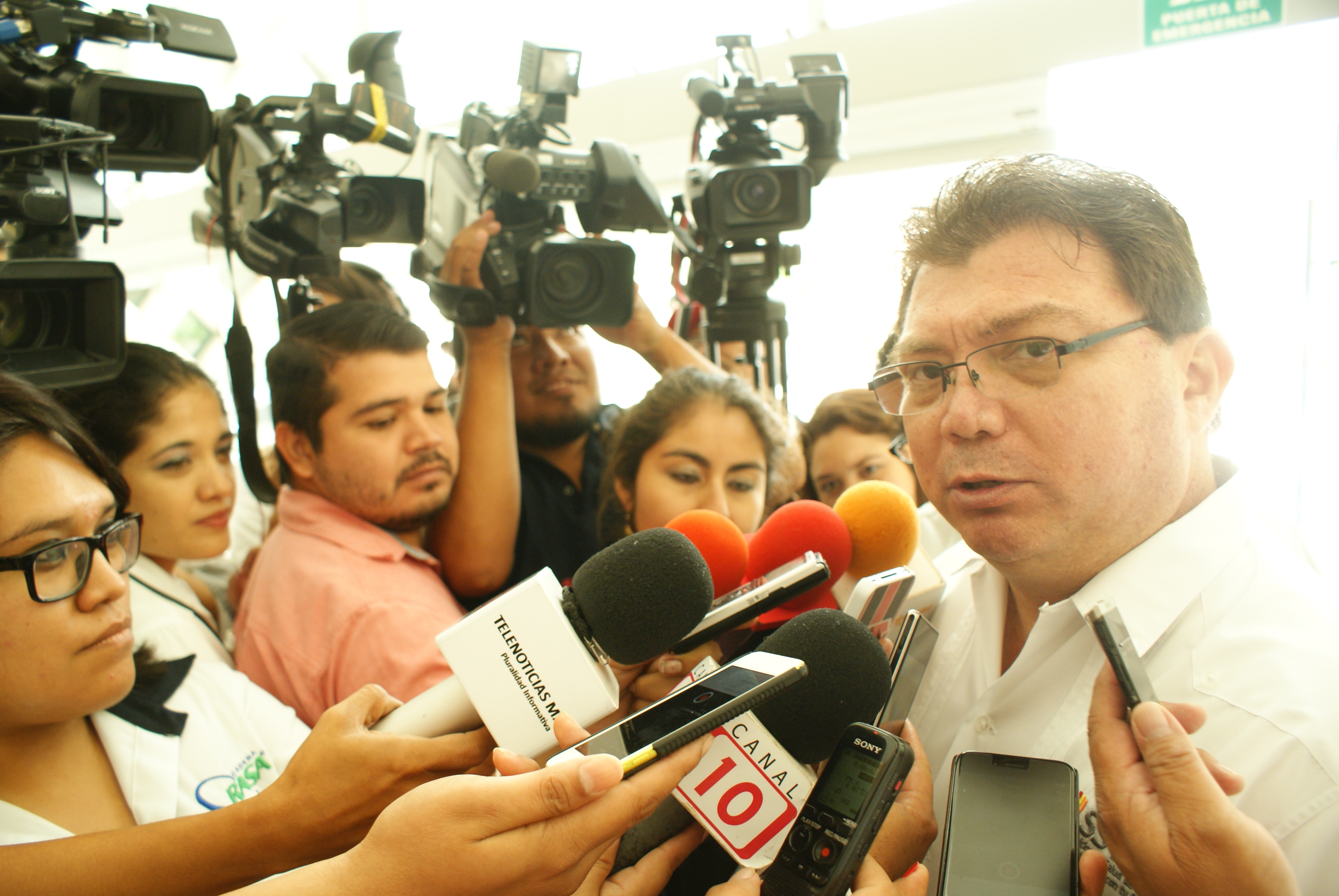 Construcción de hospital, detenida