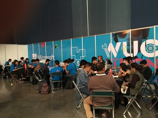 Iyem vincula emprendedores y empresas