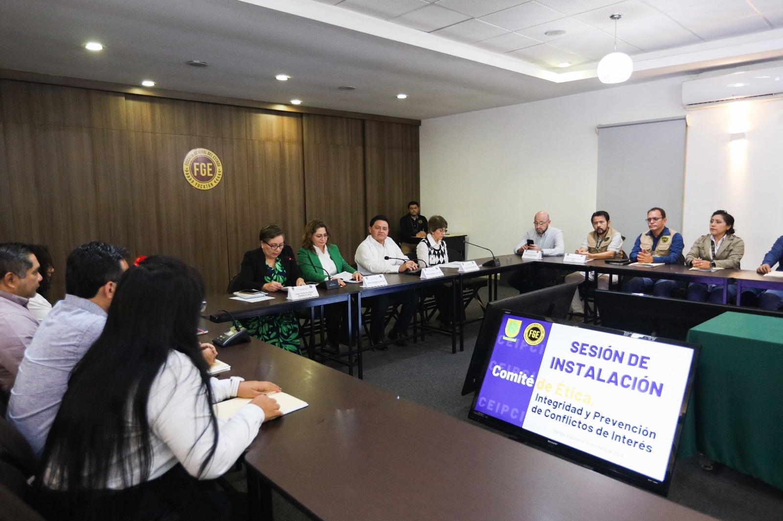 Rinde protesta nuevo Comité de Ética de la Fiscalía Geral de Yucatán 