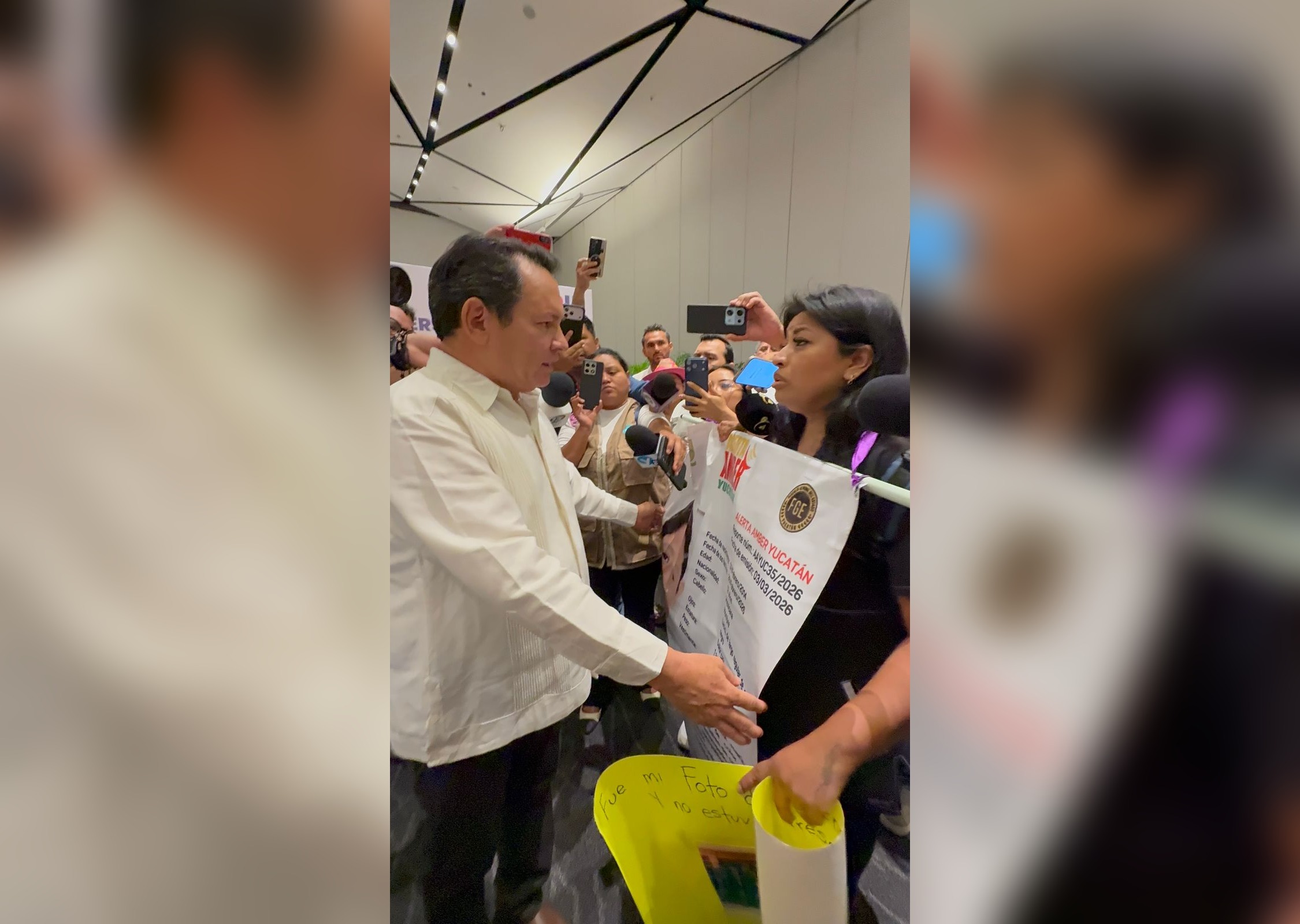 Mamá pide a gobernador Joaquín Díaz Mena ayuda para recuperar a su hijo