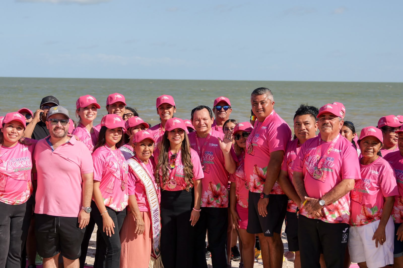 Carrera Rosa 2026 reúne a 2 mil 500 personas en Telchac Puerto por la salud de las mujeres