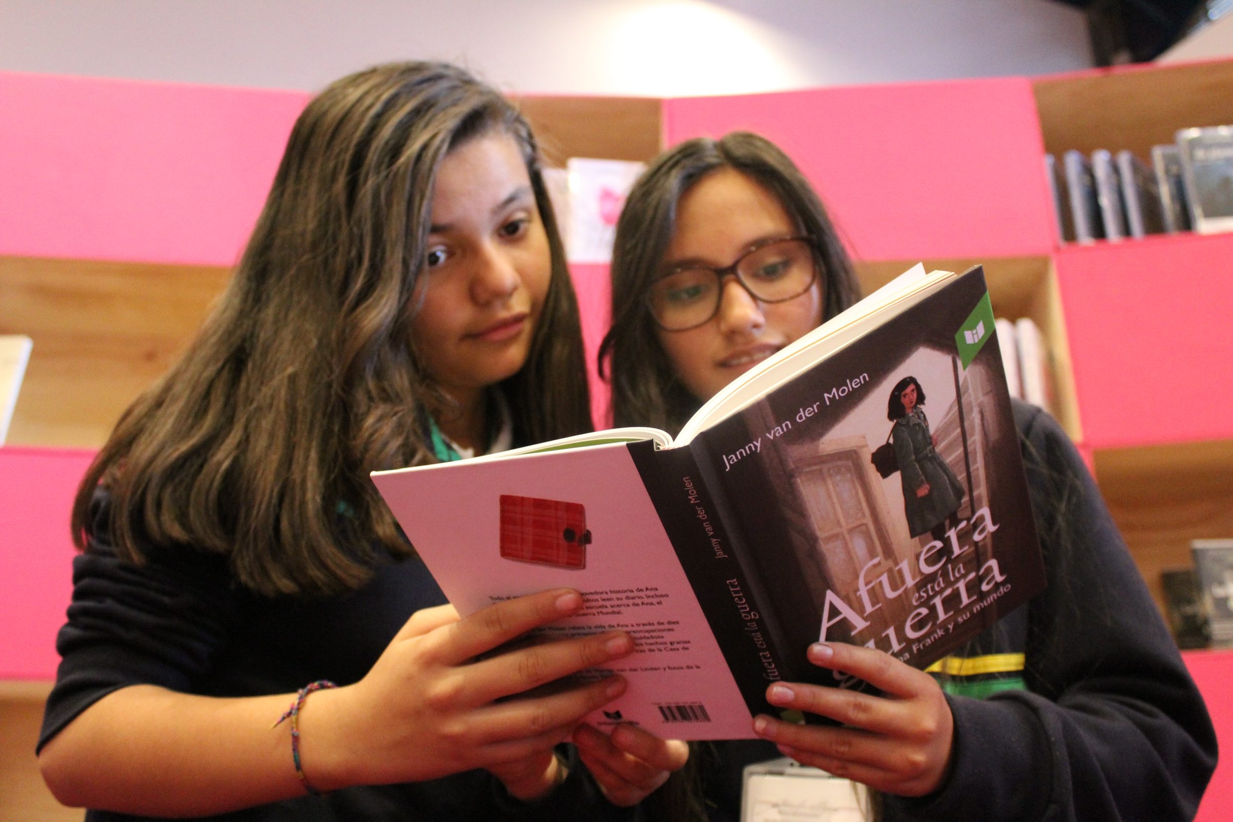 Aercel Espadas pone en tela de juicio temas urbanos