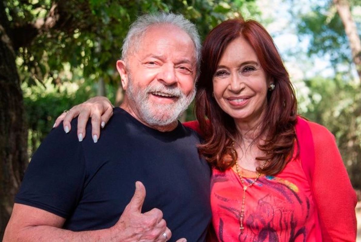 https://img.lajornadamaya.mx/LulayCristina.JPG