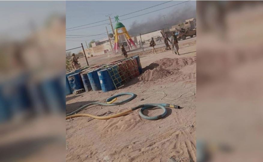 Grupos armados atacan de forma coordinada varias ciudades de Mali; reportan explosiones