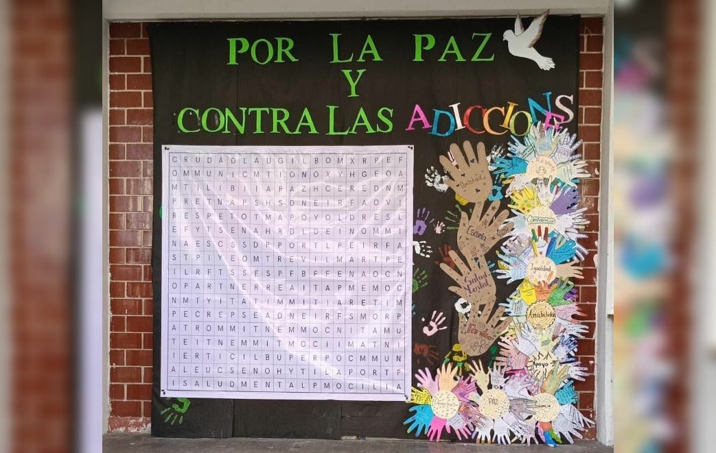 Manos que hablan: Jóvenes de Cecyte Tulum alzan la voz contra la violencia hacia las mujeres