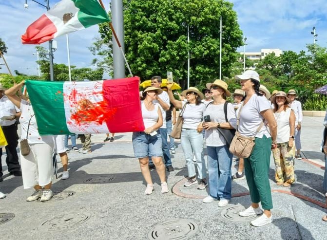 Cancún se suma a la protesta nacional: ciudadanos marchan contra la inseguridad