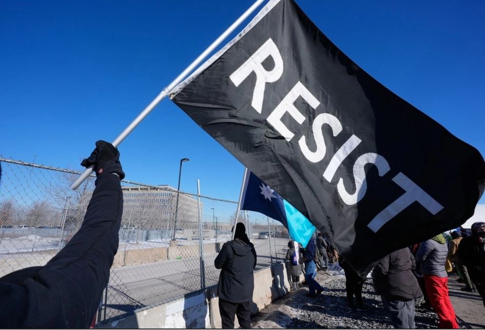 Jueza rechaza solicitud de Minesota de suspender redadas del ICE