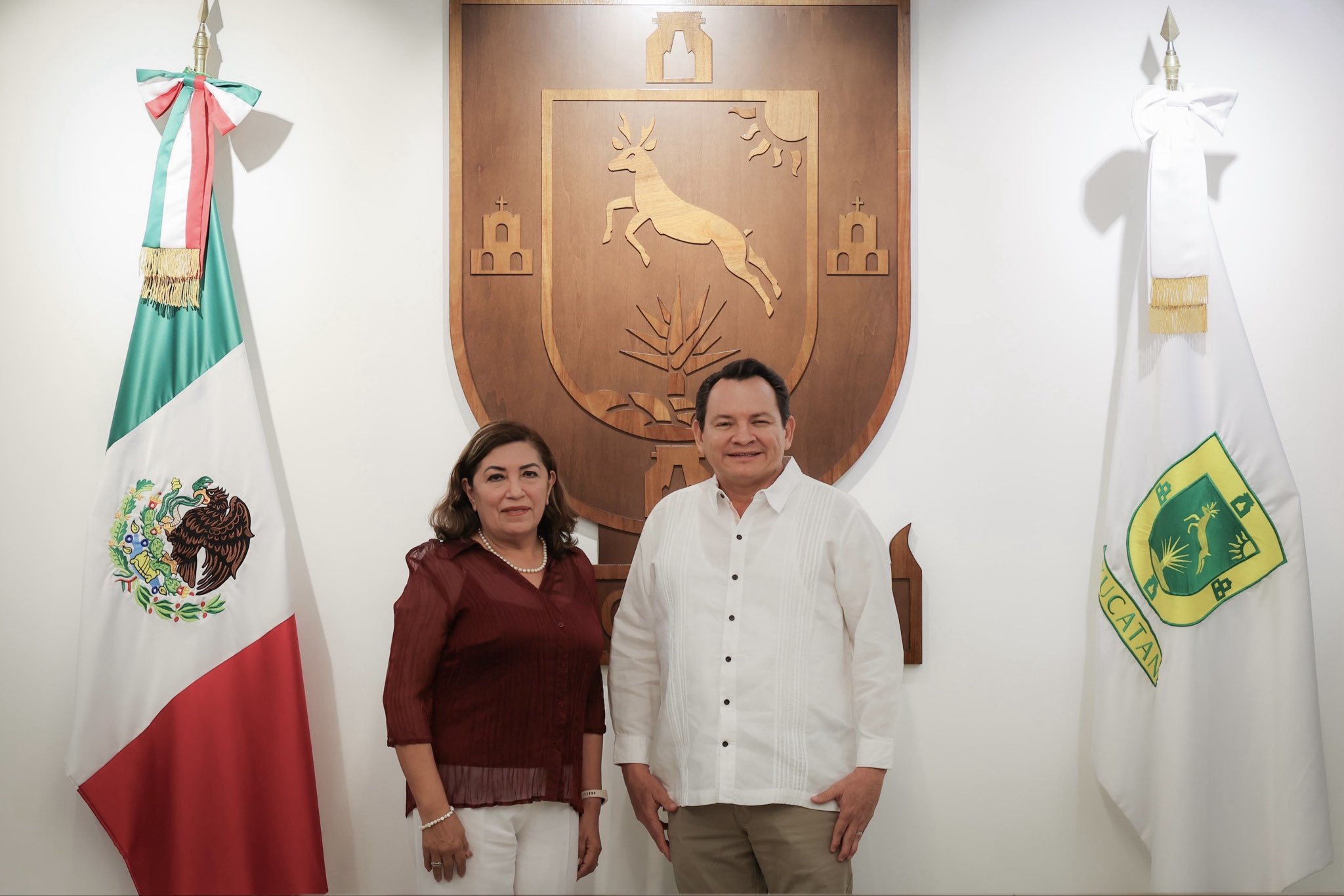 Joaquín Díaz Mena da posesión a Mirna Manzanilla Romero como titular de la Secihti