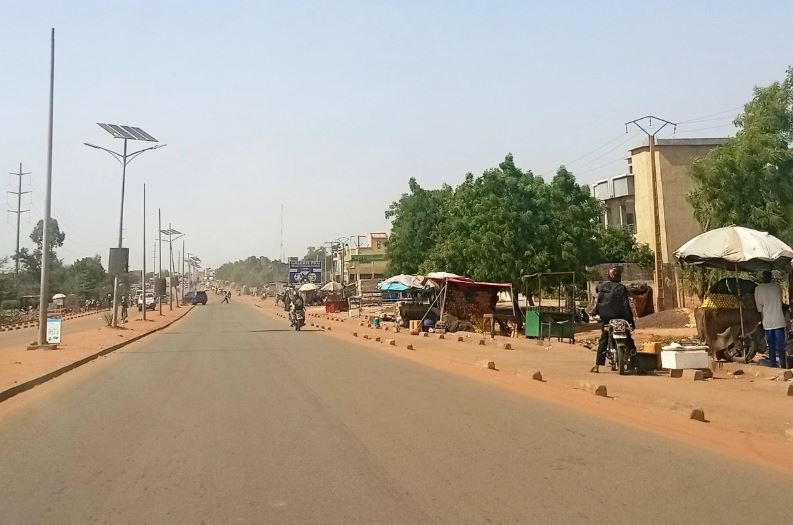 Ataques armados en Nigeria dejan al menos 40 muertos y más de 100 secuestrados